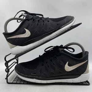 Nike Free Run 5.0 schwarz weiß Turnschuhe Größe UK 5,5 Damen Fitness Laufen Yoga Strick - Bild 1 von 8