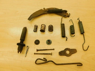 HERRAJES DE FRENO DELANTEROS DIESTROS MEZCLADOS CHEVROLET 1965-70 Y CANADIENSE PONTIAC COMPLETO 66PS2-1P3 Foto 1 de 4