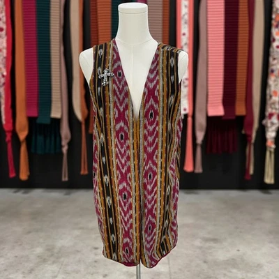 Vintage Ikat Weste Wende Boho Ethno Festival Weste Strass Kreuz Brosche - Bild 1 von 4