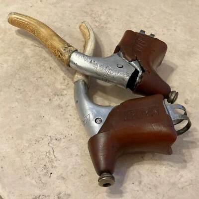 Palancas de freno vintage Mafac Touring Road con capós plata acero aluminio barra de caída Foto 1 de 4