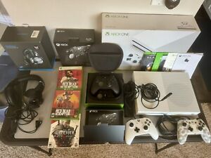 New listingGaming Bundle XBOX ONE S 500GB-3 Controllers Including Elite 2; 3 Games; Headset