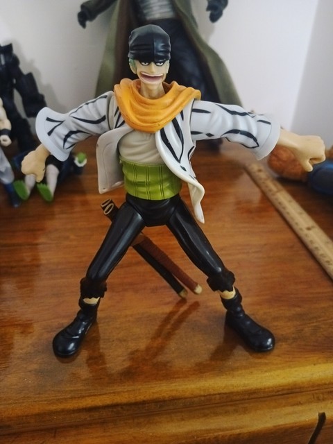 Action Figure Roronoa Zoro 28cm Anime Mangá One Piece, Filme e Série Nunca  Usado 65324092