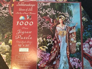SunsOut 1000 Teile Puzzle Sekkerastoya: Queen of Silk, art by Nene Thomas - Bild 1 von 3