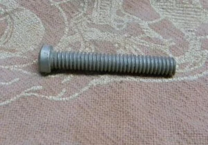 NUEVO ORIGINAL BSA 1/4X20X1.75 RANURA RECTA TORNILLO NIVEL CAJA PRIMARIA 67 1706 - Imagen 1 de 1