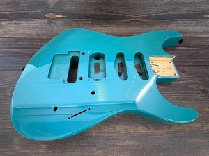 Charvel by Jackson DK-065-SSH 1990 cuerpo azul turquesa hecho en Japón - Imagen 1 de 15
