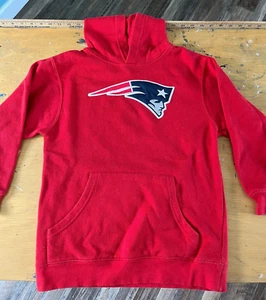 New England Patriots hoodie sweatshirt child's size 8 NFL Pullover logo GUC - Picture 1 of 8