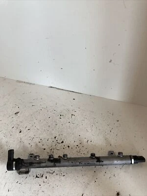 Mercedes W169 Aspirador de combustible con sensores A6400701295 A180 CDI 2008 - Imagen 1 de 4