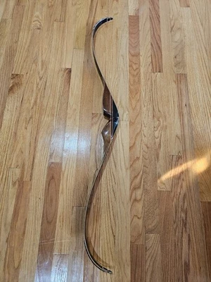 Arco recurvo Browning Cobra vintage / R.H. 47# / arco limpio Foto 1 de 4