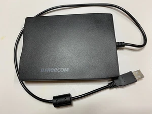 Freecom Externes Diskettenlaufwerk 1,44Mb USB Für 3.5 Zoll Disketten - Bild 1 von 2