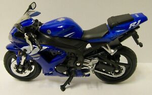 Yamaha YZF R1  Toy Motorcycle  4 1/2" L x 1 3/4" W x  2 1/2"H