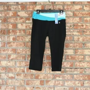 Danskin Now Multicolored Capri Pants NWT - Picture 1 of 4