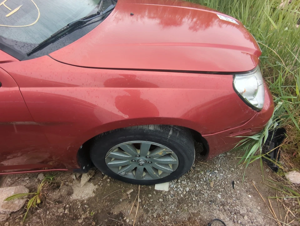 2007-2010 克莱斯勒 Sebring 乘客挡泥板 X3OY3 — 第 1/1 张图片