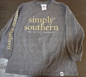 Girl's Simply Southern Believe Santa Dog Christmas T-Shirt - Size Small - EUC! - Picture 1 of 2