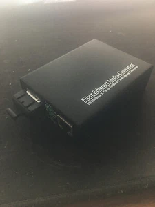 Media Converter - 1G Gigabit Fiber to Ethernet - Dual SC Multimode 550m - Picture 1 of 5