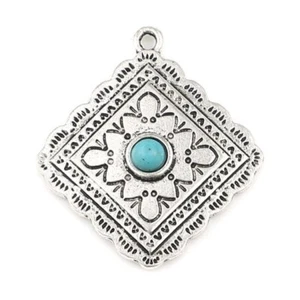 5 Unusual Boho Chic Style Antique Silver Tone Pendant & Imitation Turquoise - Picture 1 of 2