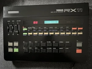 Yamaha RX11 Digital Rhythm Programmer – Guter Zustand, neue Batterie! - Bild 1 von 1