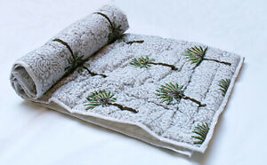 New Baby Quilt Hand Block Palm Tree Printed Light Weight Cotton Filled Coverlet