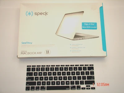 正品 Speck 11 英寸外壳 Apple Mac Air(透明)Ruban 黑色键盘保护套 — 第 1/4 张图片