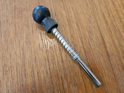 Pieza de repuesto para mesa de inversión Teeter Hang Ups - Resorte de pasador pop de ajuste Foto 1 de 2