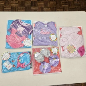 Build A Bear Kleidung Zubehör Paket Bademantel Hausschuhe Radio Kleid Kopfhörer - Bild 1 von 13