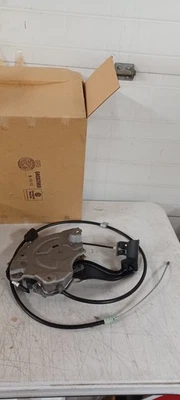 AC DELCO OEM - PARKING BRAKE CONTROL MODULE / LEVER ASSY W/ PEDAL 23182557 - Image 1 of 4