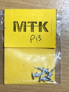 MKT OO Gauge White Metal Oval Loco Buffers - Bagged - Picture 1 of 3