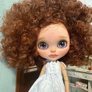 Custom Blythe Doll Tan Skin Bombshell Cutie Handmade OOAK - Picture 1 of 12
