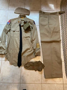 WW2 Air Corps Officers STANFORDIZED UNIFORM + EXTRAS USAAF PATCH PILOT ,RANK - Picture 1 of 12
