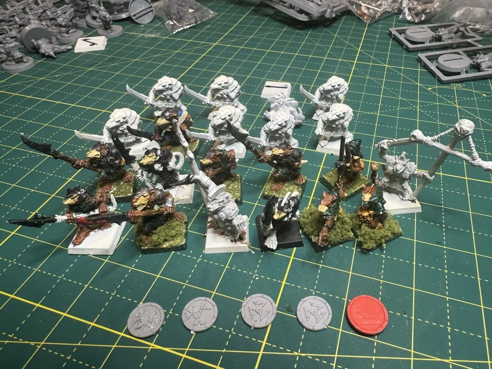 Vintage Skaven lot Warhammer Old World Age of Sigmar 1990's - Image 1 of 4