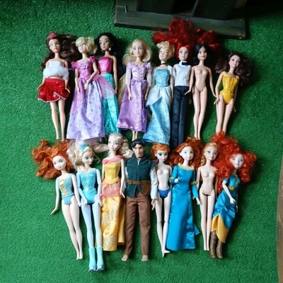 Lote de 16 Princesas Disney 12" 1 Bonecas Masculinas Frozen, Emaranhadas, Cinderela Etc IUC - Imagem 1 de 4
