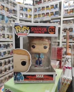 Funko Pop Max 1243 - Stranger Things Netflix Sadie Sink Original Vinyl+Protector - Picture 1 of 9