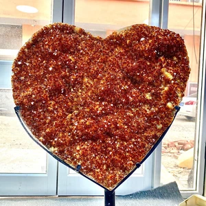 46.64LB Brazilian yellow crystal block hand cutting heart-shaped treatment - Bild 1 von 15