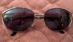 YVES SAINT LAURENT YELLOW GOLD FRAME VINTAGE SUNGLASSES Frames 6047 Y104 135 - Picture 1 of 7