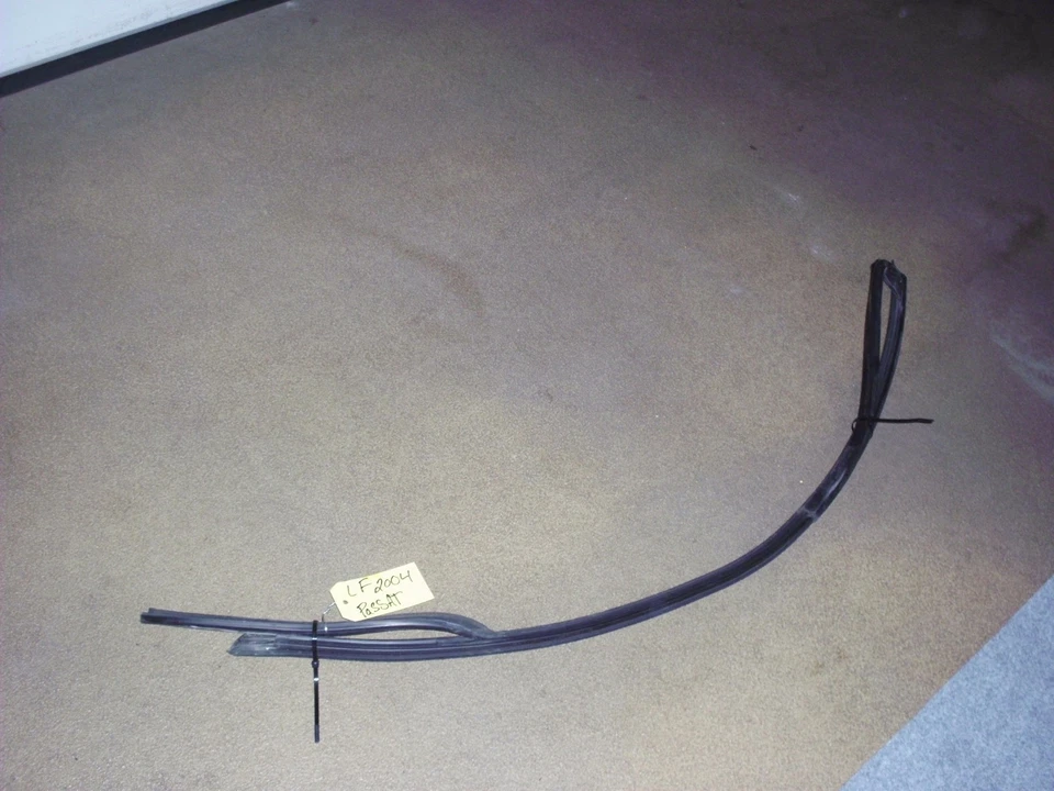 Volkswagen Passat 1998-2005 ventana delantera izquierda canal de funcionamiento  Foto 1 de 1