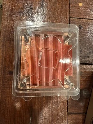 Dynatron P12G P4 Passive LGA 775 CPU Fan For Intel Socket775 —-Q - Image 1 of 4