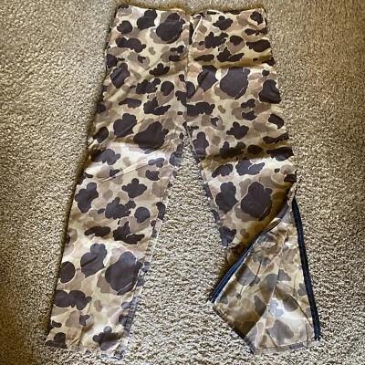 Vintage 90s COLUMBIA Camo Hunting Zippered Legs, Unlined Nylon Rain PANTS Mens M - Image 1 of 4