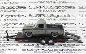 Auto World 1:64 LOOSE Barn Find: Rusty 1975 CHEVROLET SILVERADO w/Car Trailer - Picture 1 of 9
