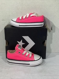 Converse Toddler Size 5 EU 21 Hyper Pink / White CTAS OX Sneakers AJ-1326 - Picture 1 of 9