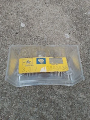 RAMBLER/AMC 1960-1961 NOS REAR CLEAR REVERSE/BACKUP LEN 10/20 REBEL,CLASSIC 6/V8 — 第 1/4 张图片