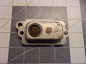 Briggs & Stratton 298383 Breather Assembly 495785 - Imagen 1 de 4