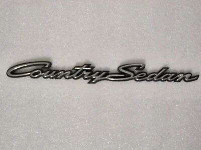 Оригинальный винтажный значок с логотипом 60-х годов с эмблемой/именем седана Ford от оригинального производителя - Изображение 1 из 3