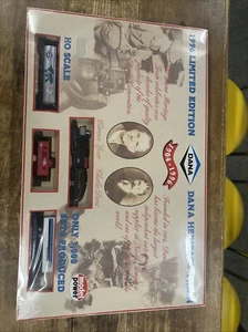 1996 Limited Edition Dana Heritage Train Set HO Scale By Model Power NEW SEALED! - Picture 1 of 8