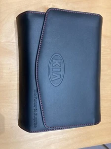 2018 KIA STINGER OWNERS MANUAL PORTFOLIO - Picture 1 of 2
