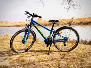 Sehr gut erhaltenes blaues 24er Jungenfahrrad von Bulls - nur Selbstabholung - Bild 1 von 4