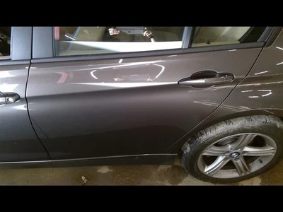 Porta traseira esquerda do motorista compatível com 12-18 BMW 320i 373658 - Imagem 1 de 4