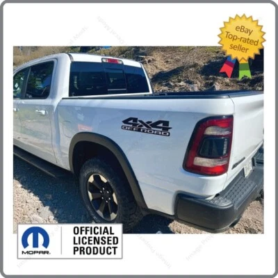 Juego de 2: Calcomanías todoterreno Dodge RAM 4x4 gráficos lado de la cama negro rojo FD4H1 Foto 1 de 3