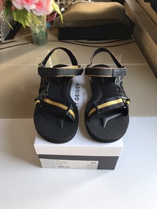 carvela mens trainers