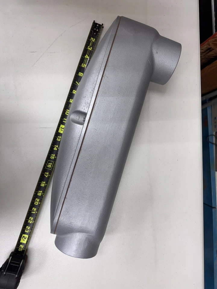 NEW KILLARK ELECTROLET MOLB-7 2 1/2" CAST IRON MOGUL LB CONDUIT BODY