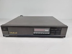 Goodmans Maxim MDT 2001 PLL Synthesizer FM/AM/LW Tuner Vintage - Picture 1 of 11