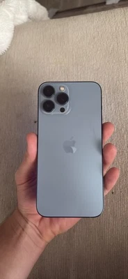 Apple iPhone 13 Pro Max - 256 GB - Sierra Blue (Unlocked) - Image 1 of 4